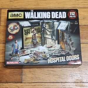 AMC McFarlane Toys The Walking Dead Hospital Doors Construction Set